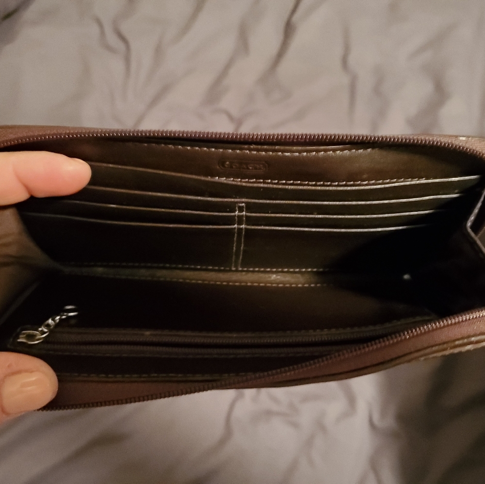 Coach Wallet - Picture 3 of 3